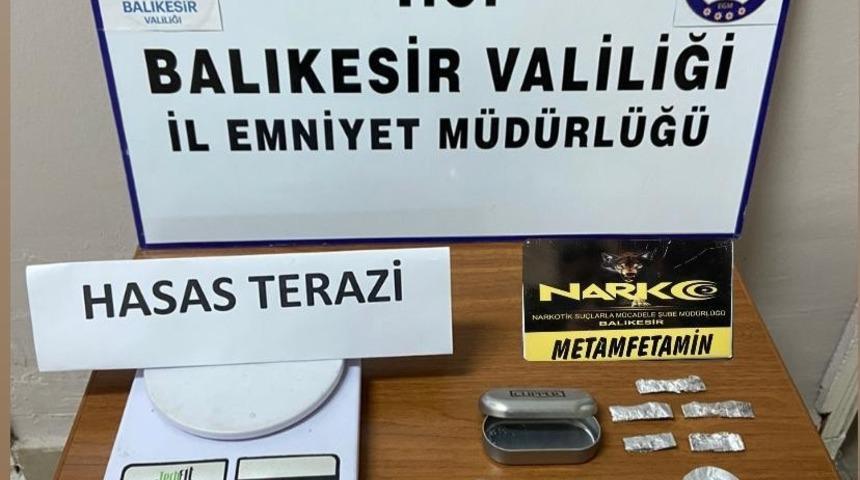 Balıkesir&rsquo;de 9 şahsa uyuşturucu operasyonu