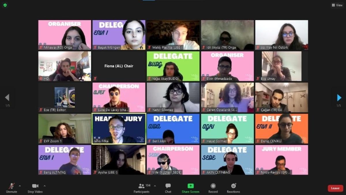 GKV&rsquo;liler Avrupa Gen&ccedil;lik Parlamentosu (EYP) &uuml;yeliğine se&ccedil;ildi