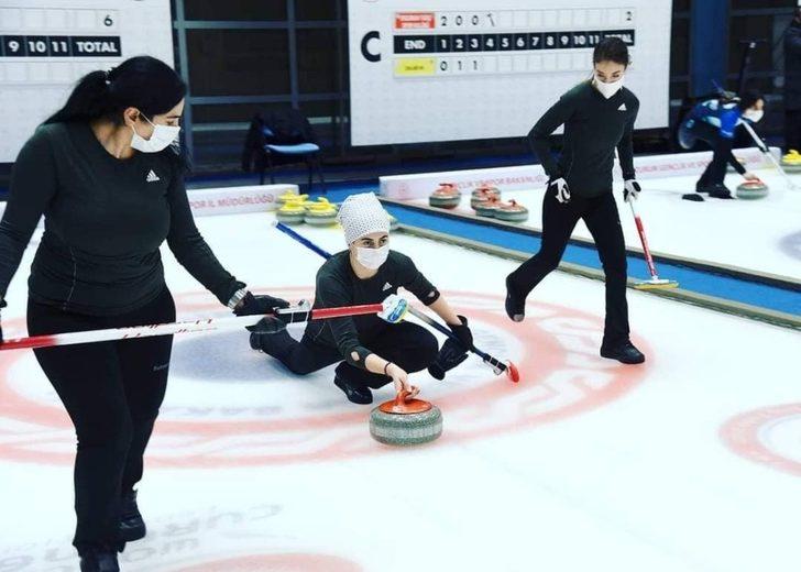 Curlingte kupalar sahiplerini buldu G3