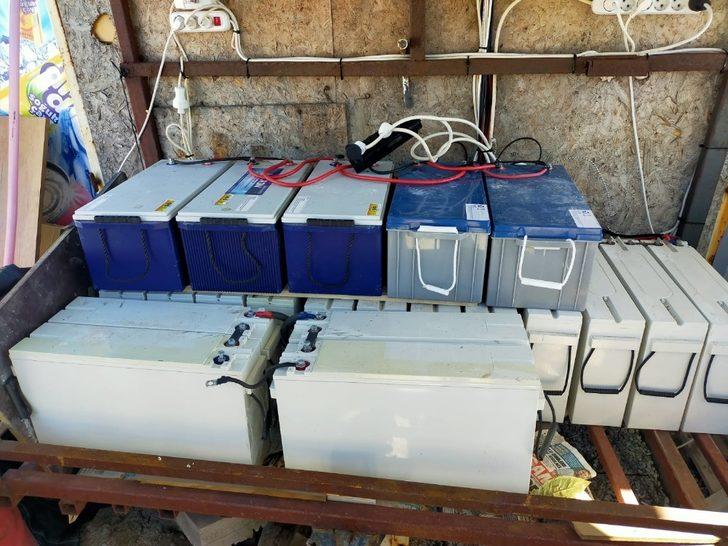 Baz istasyonu akülerini çalan 3 kişi yakalandı G1