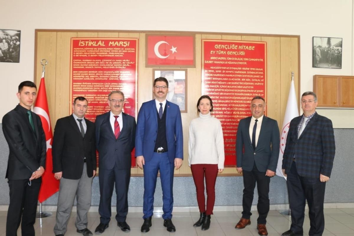 Vergi Haftası nedeniyle Kaymakam Karaloğlu&rsquo;na ziyaret