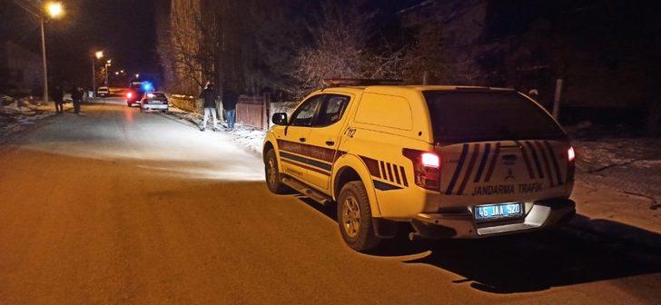 Otomobilin çarptığı genç yaşamını yitirdi G3