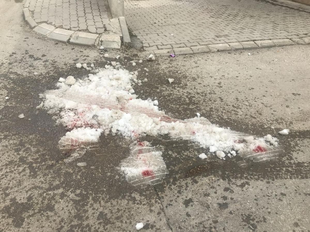Sokak ortasında kanlı infaz