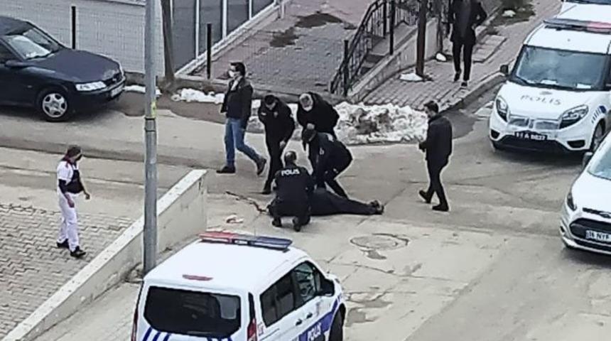 Bilecik'te korkunç olay! Sokak ortasında vuruldu