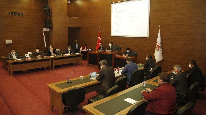 D&ouml;şemealtı Belediyesi esnaftan ve aile hekimlerinden 6 ay kira almayacak