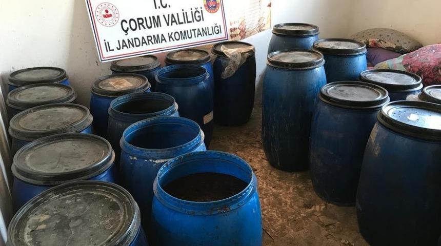 Jandarmadan sahte içki operasyonu, 9 bin 490 litre ele geçirildi