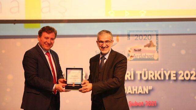 Büyükşehir’e yılın ulaşım projesi ödülü