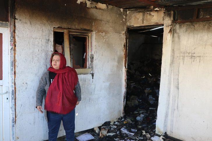 Gazetecinin yanan evini belediye temizledi G4