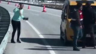 Pitbull cinsi köpeği alınmak istenince kafasına silah dayadı