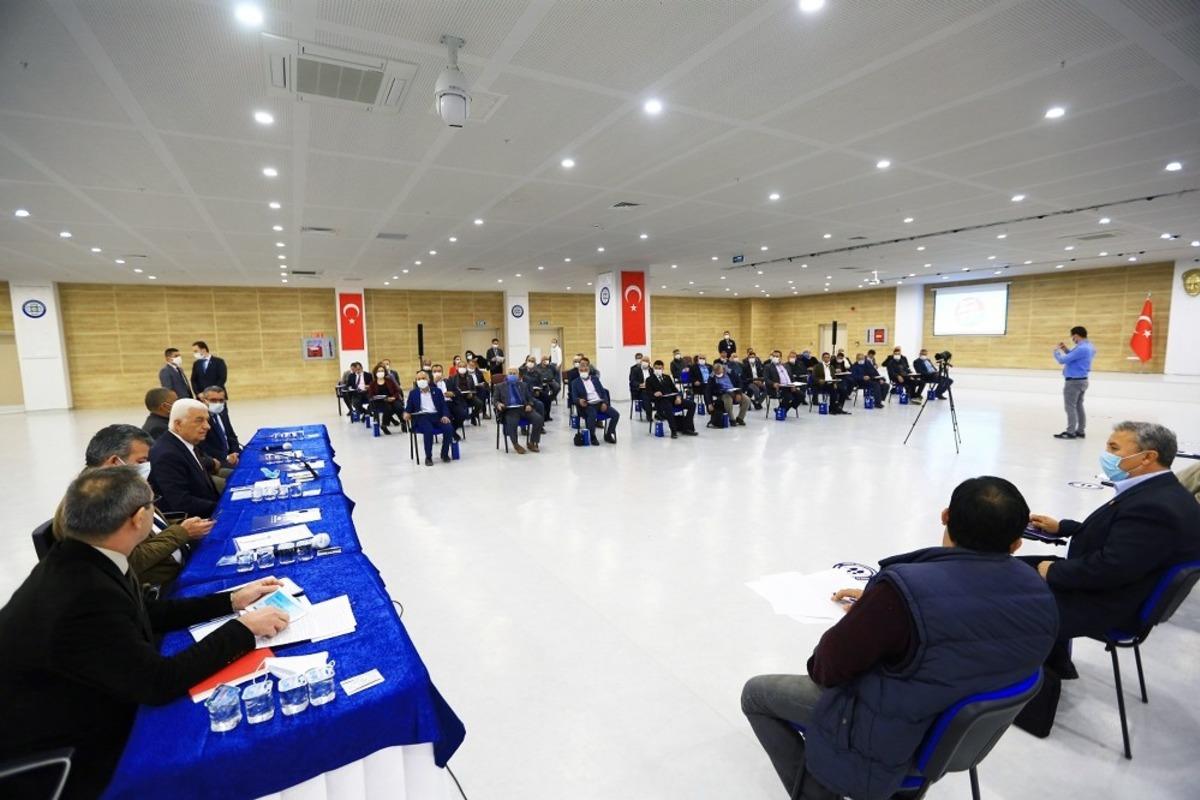 Başkan G&uuml;r&uuml;n, Milas muhtarları ile bir araya geldi