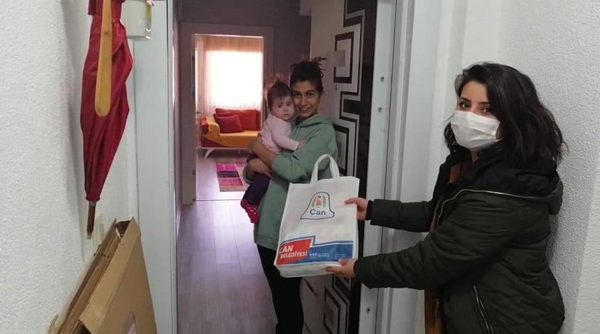 &Ccedil;an Belediyesi &rsquo;hoş geldin bebek&rsquo; projesi devam ediyor