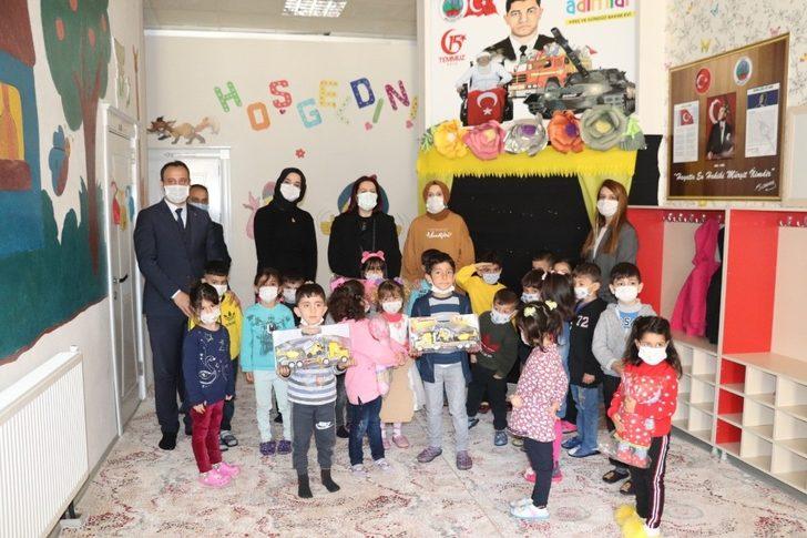 Güney Hacıbektaşoğlu, kurslarda incelemelerde bulundu G1