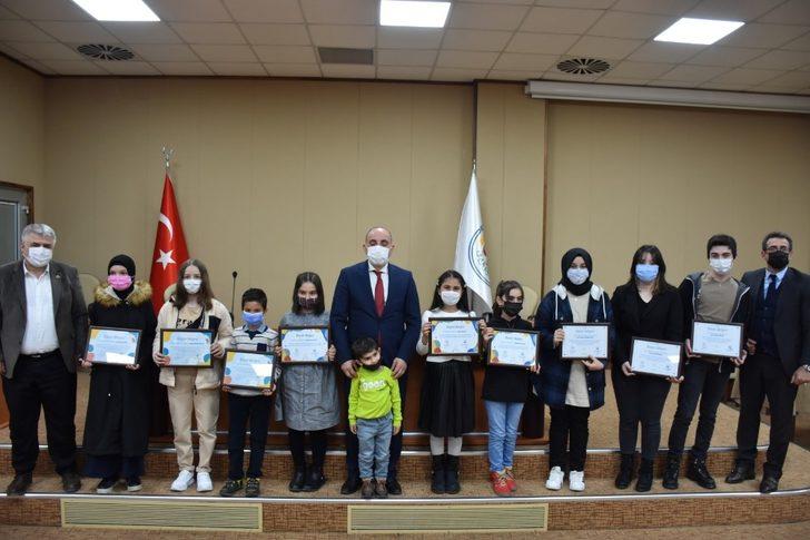 Dereceye giren öğrencilerin ödülleri takdim edildi G1