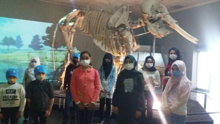 Savaşın çocukları arkeoloji müzesini gezdi G3