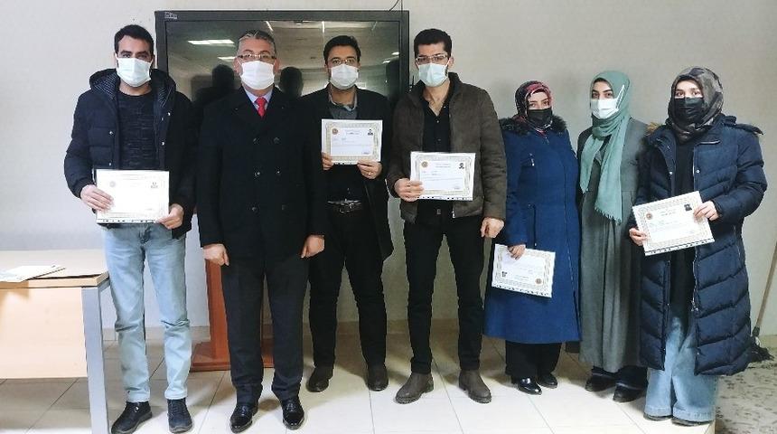 Bakanlıktan Tuşbalı &ouml;ğretmenlere başarı belgesi