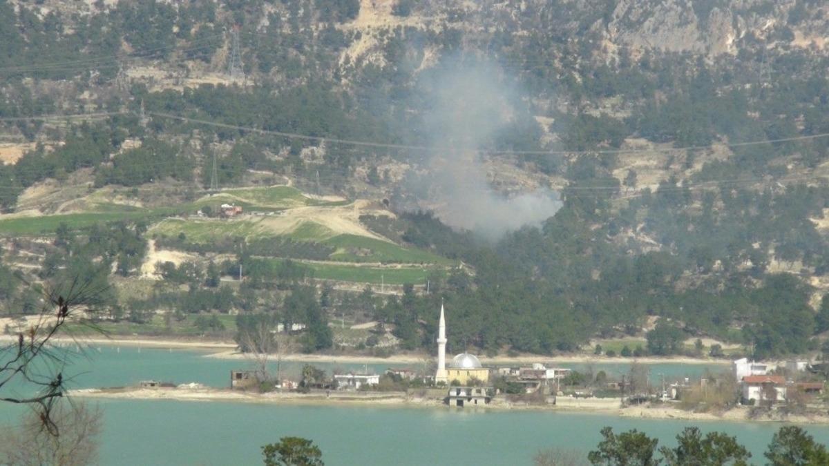 Manavgat&rsquo;taki orman yangını kontrol altında