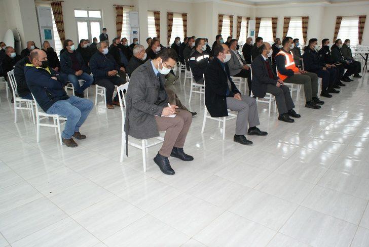 Manyas’ta kovid-19 tedbir toplantısı G2