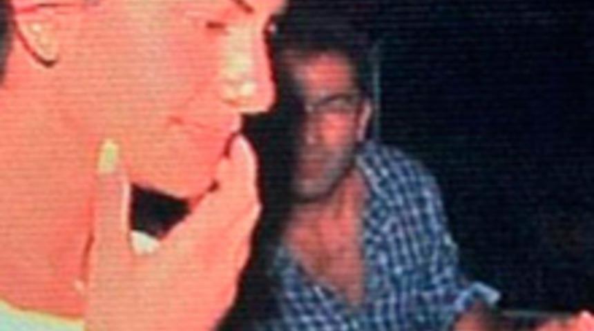 Bir Yıldır Sevgililermiş