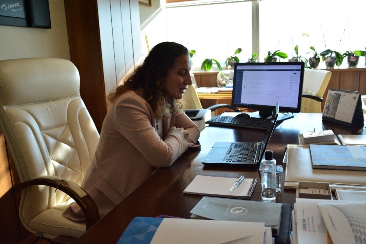 &Ouml;ğrenci topluluk başkanları g&ouml;r&uuml;ş ve &ouml;nerilerini anlattı