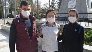 'Çevrimiçi derste gürültü yaptın' diyerek, öğretmen ile ailesine muştayla saldırdılar