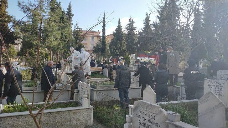 Koronaya yenik düşen polis memuru defnedildi G5
