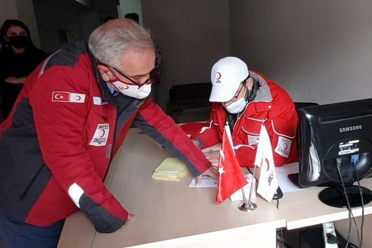 Karasulu iş insanından ihtiyaç sahibi çocuklara tablet desteği G1