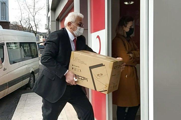 Karasulu iş insanından ihtiyaç sahibi çocuklara tablet desteği G5