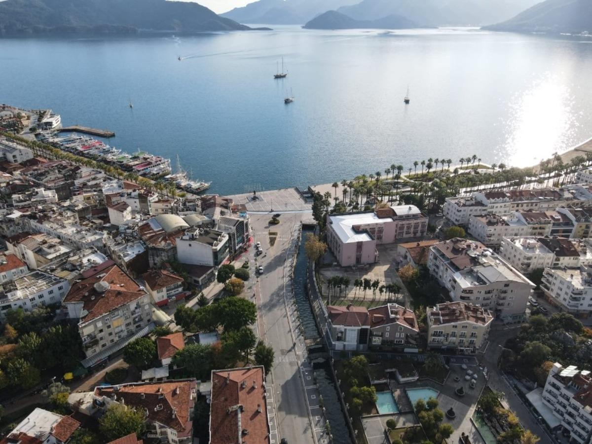 Marmaris&rsquo;te turizm sezonu &ouml;ncesi korona vir&uuml;s m&uuml;cadelesi toplantısı yapıldı