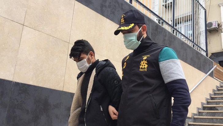 Yaşlı kadınları hedef alan sahte polisler yakalandı G4