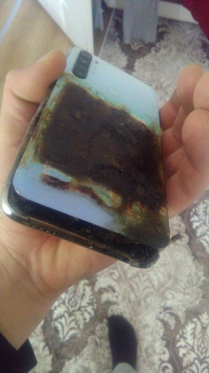 Patlayan cep telefonu yaraladı G3