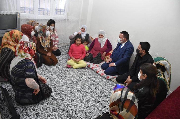 Başkan Beyoğlu önce kaldırım çalışmalarını inceledi, ardından vatandaşlara misafir oldu G4