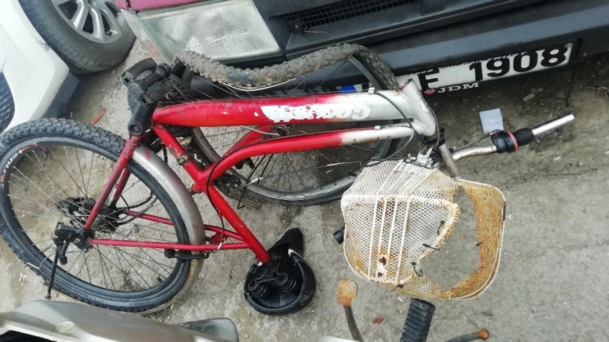 Feci kaza anı g&uuml;venlik kamerasında