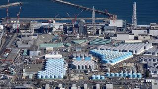 Deprem Fukuşima'da tankları yerinden oynattı