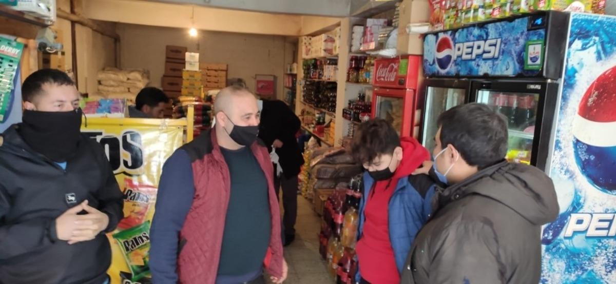 Esnafın bor&ccedil; defterini kayyum başkan kapadı