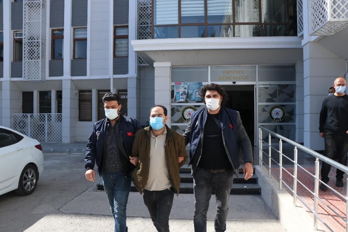 48 yıl hapis cezası ile aranan cinayet zanlısı Mersin&rsquo;de yakalandı