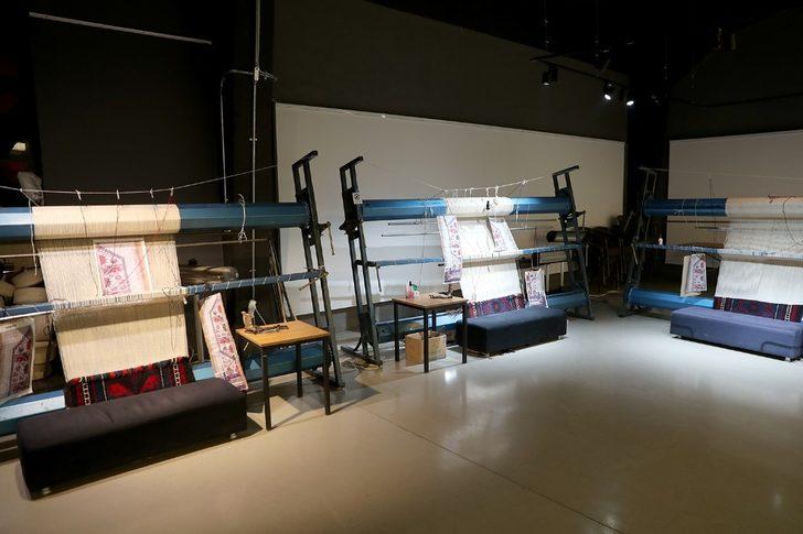 3 bin yıllık geçmişe sahip Yağcıbedir Halısı üretimi sürüyor G2