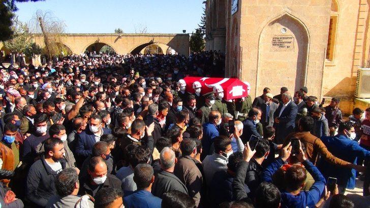Şanlıurfa’da kazada ölen asker son yolculuğuna uğurlandı G2