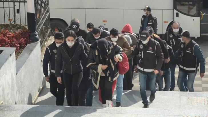 ATM’leri sahte para yükleyen 13 şüpheli adliyeye sevk edildi G2