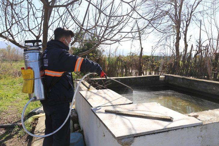 Efeler Belediyesi kent zararlıları ile mücadele ediyor G3