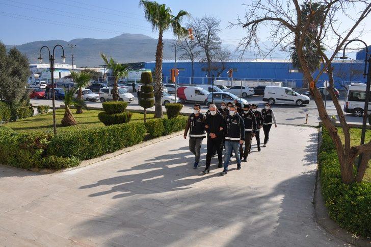 CHP’li Milas Belediyesi’ndeki rüşvet operasyonunda 2 tutuklama G3