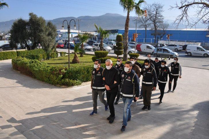 CHP’li Milas Belediyesi’ndeki rüşvet operasyonunda 2 tutuklama G4