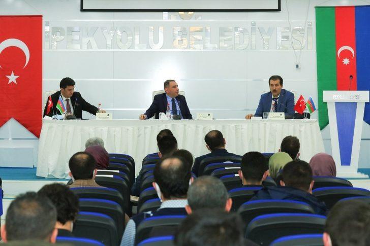 İpekyolu Belediyesinden ‘Hocalı Soykırımı 29. Yıldönümü’ paneli G1