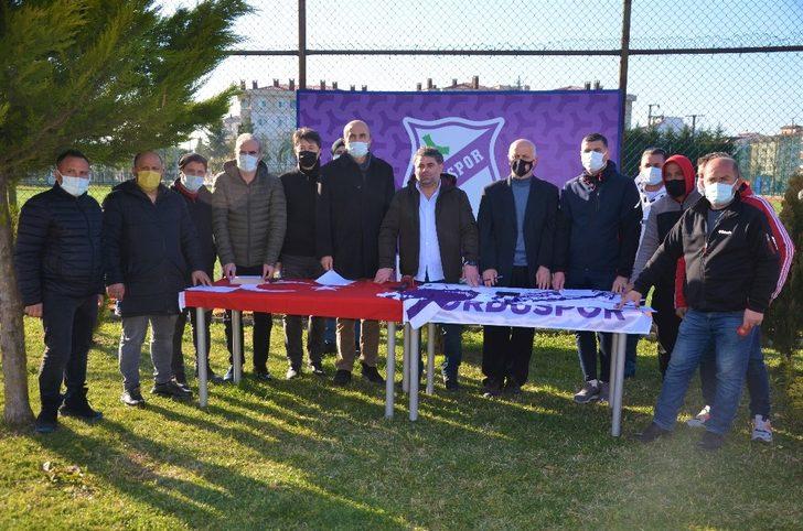 Orduspor 1967 FK ile amatör kulüpler arasında birlik anlaşması imzalandı G1