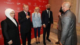 Dünyaca ünlü aktör Jason Statham Tarihi Atlas Sineması açılışına katıldı