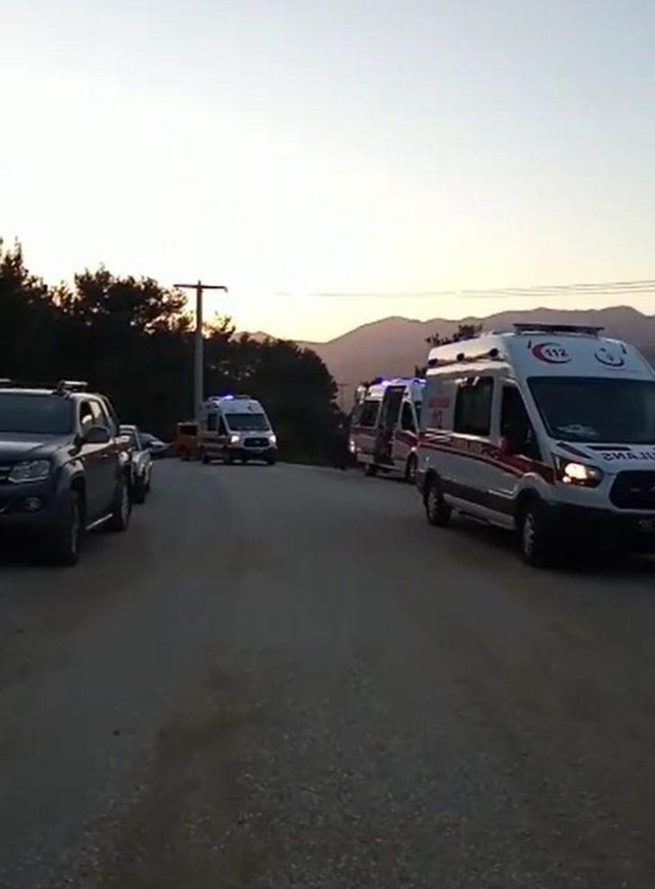 Kontrolden çıkan kamyonet uçurumdan yuvarlandı: 5 yaralı G4