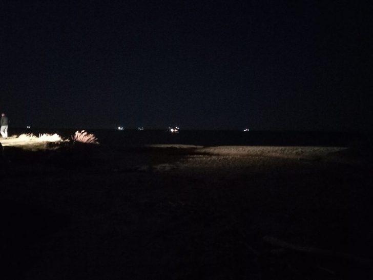 Gökçeada açıklarında tekne alabora oldu: 1 ölü, 2 kayıp G3