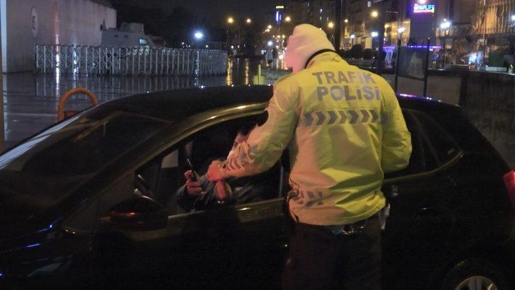 Diyarbakır’da 56 saatlik sokağa çıkma kısıtlamasıyla denetimler başladı G3