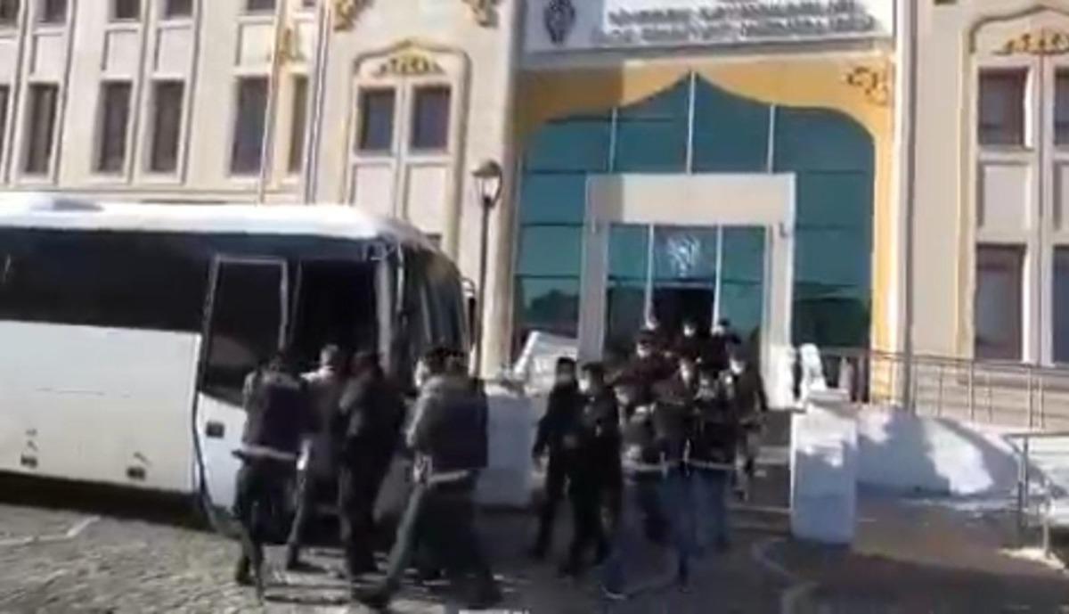 Şanlıurfa&rsquo;da r&uuml;şvet operasyonu: 6 tutuklu