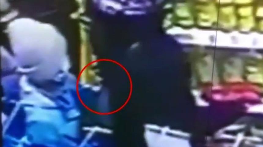 Şişli’deki yaşı küçük hırsız kamerada