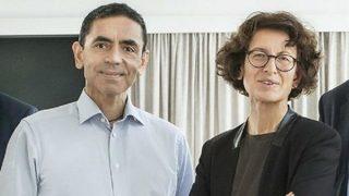 Uğur Şahin ve Özlem Türeci'ye Almanya'dan liyakat nişanı